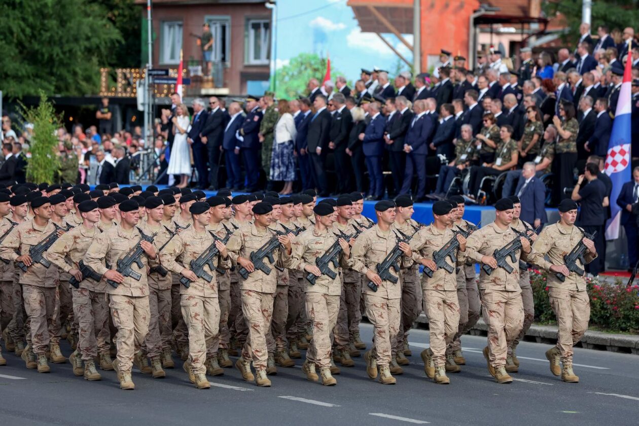 Vojni mimohod 2025.