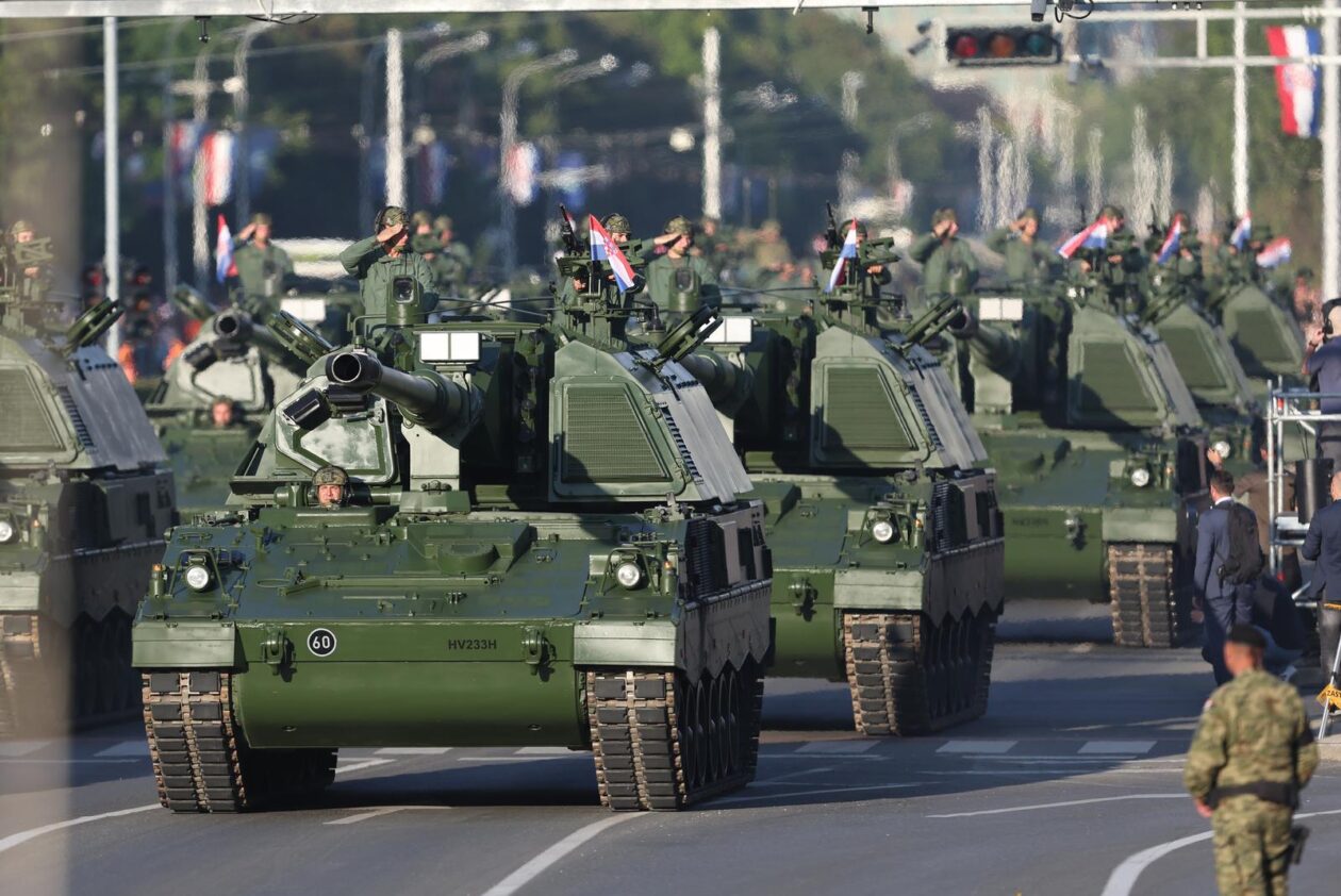Vojni mimohod 2025.