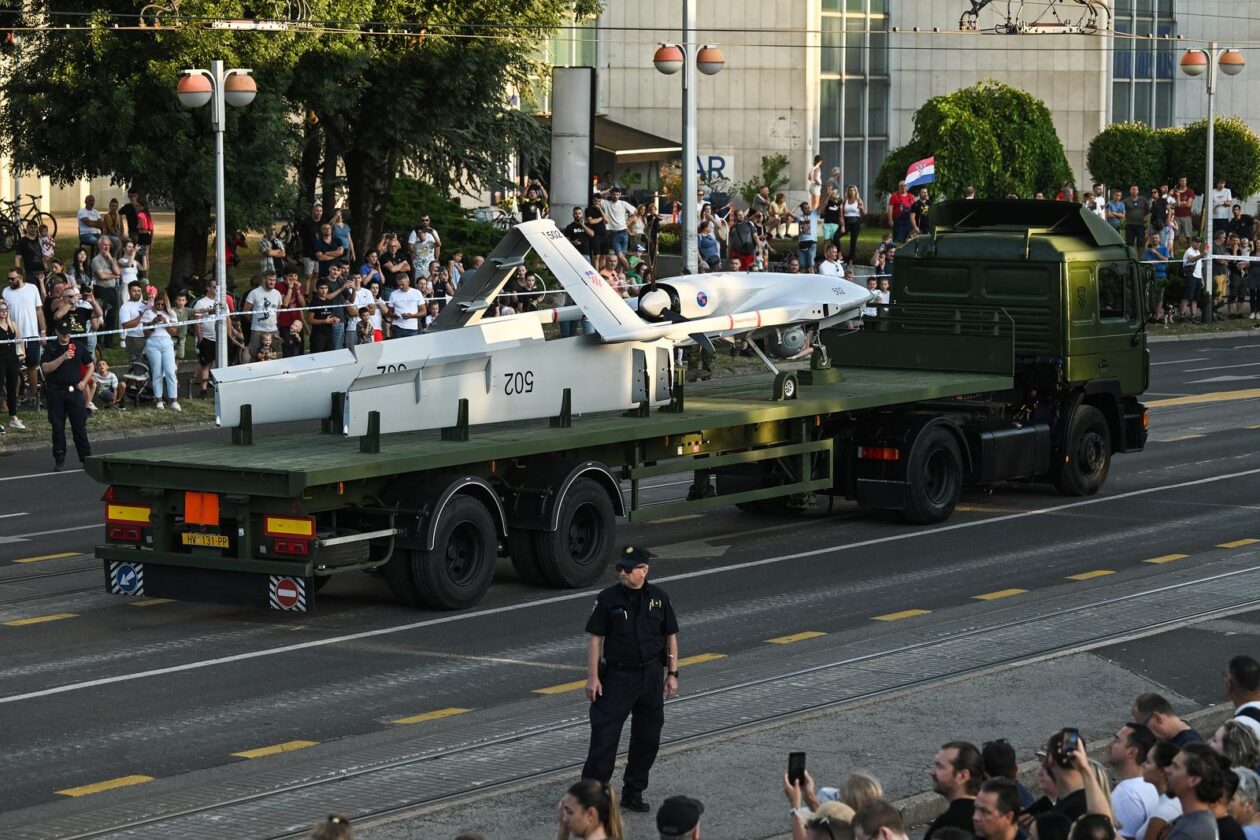 Vojni mimohod 2025.