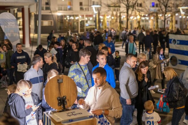 Druženje igrača i navijača NK Osijek