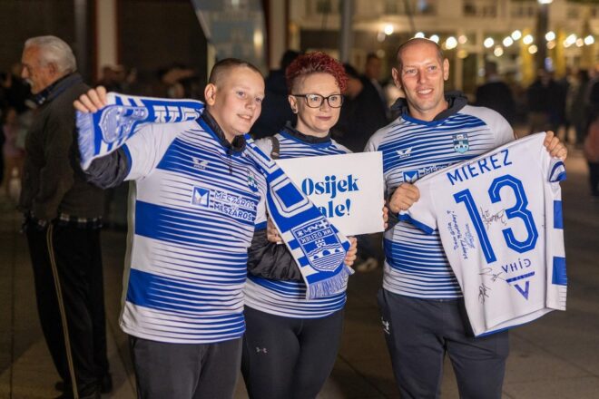 Druženje igrača i navijača NK Osijek