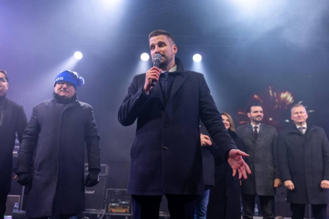 Doček Nove godine 2025. Prljavo kazalište