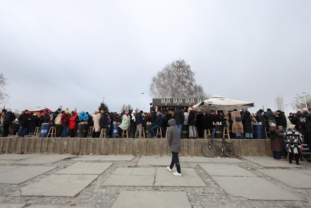 Doček australske nove godine u bajti