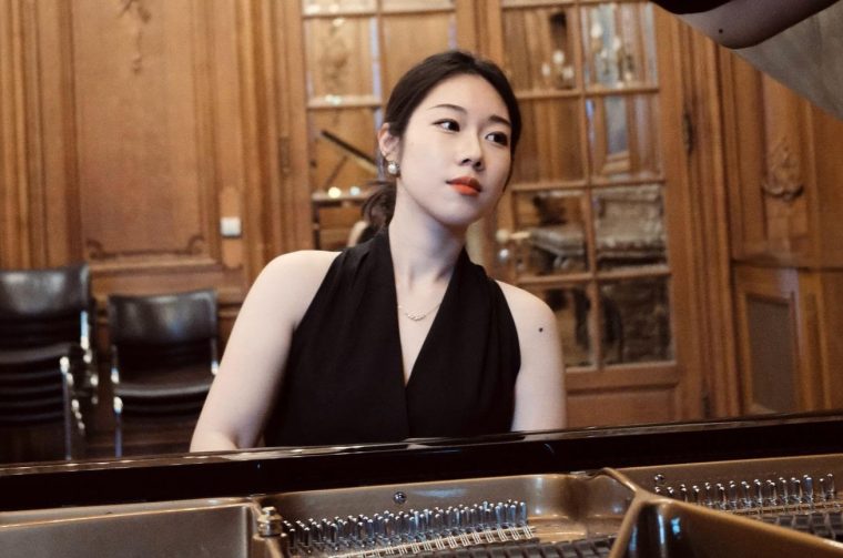 Pijanistica Yanuo Weng