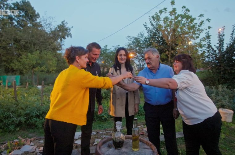 Pozeska ekipa Pozeska ekipa