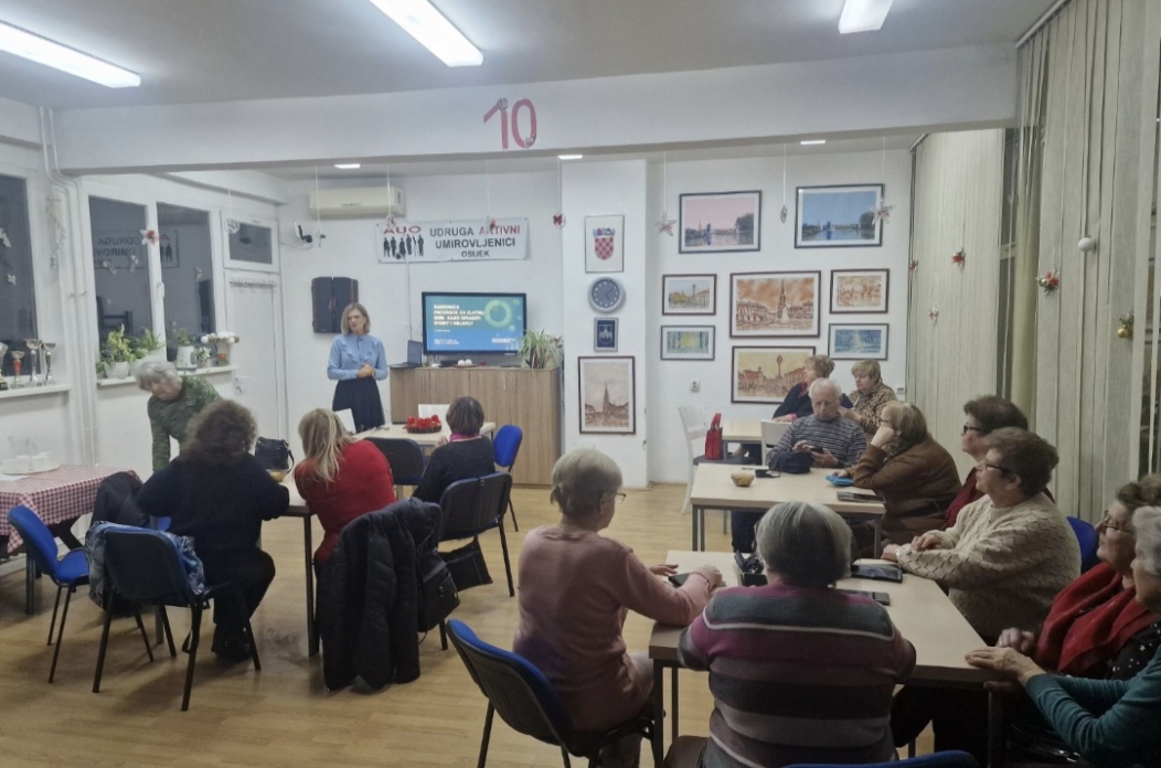 Projekt Digitalne vještine i zlatna dob Željka Kolarić Lookout komunikacije