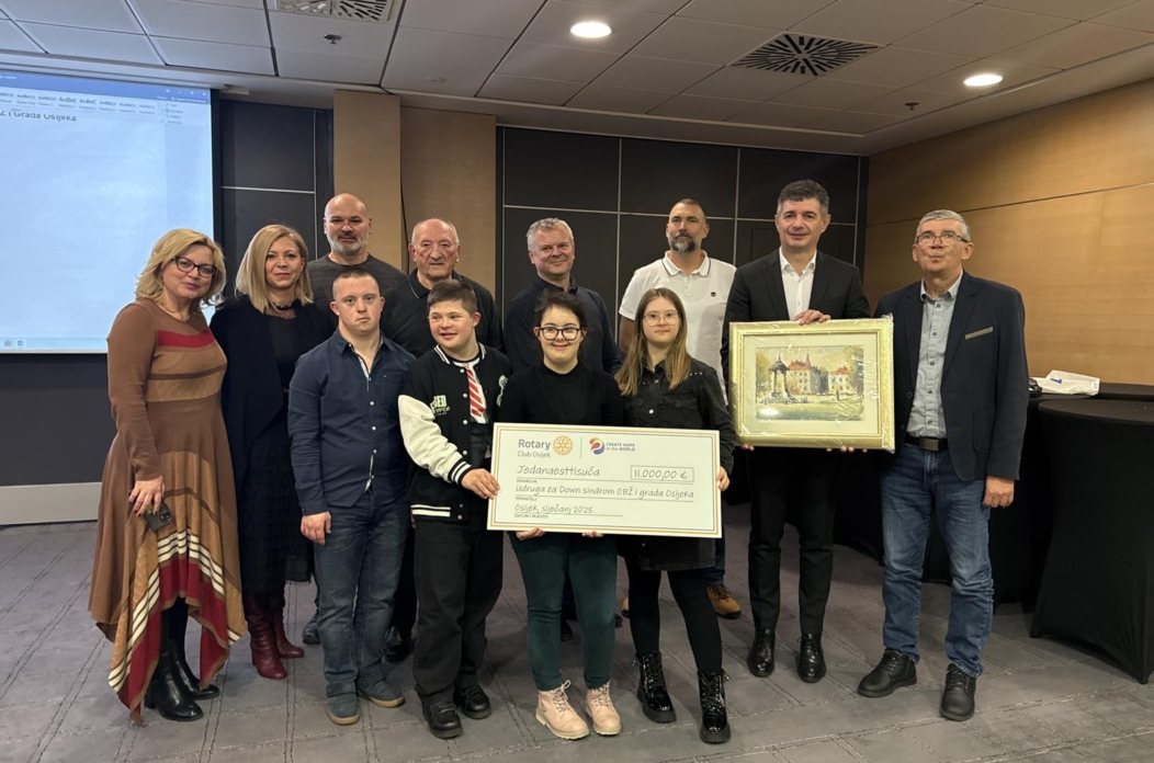 Rotary klub Osijek_primopredaja donacije (1)