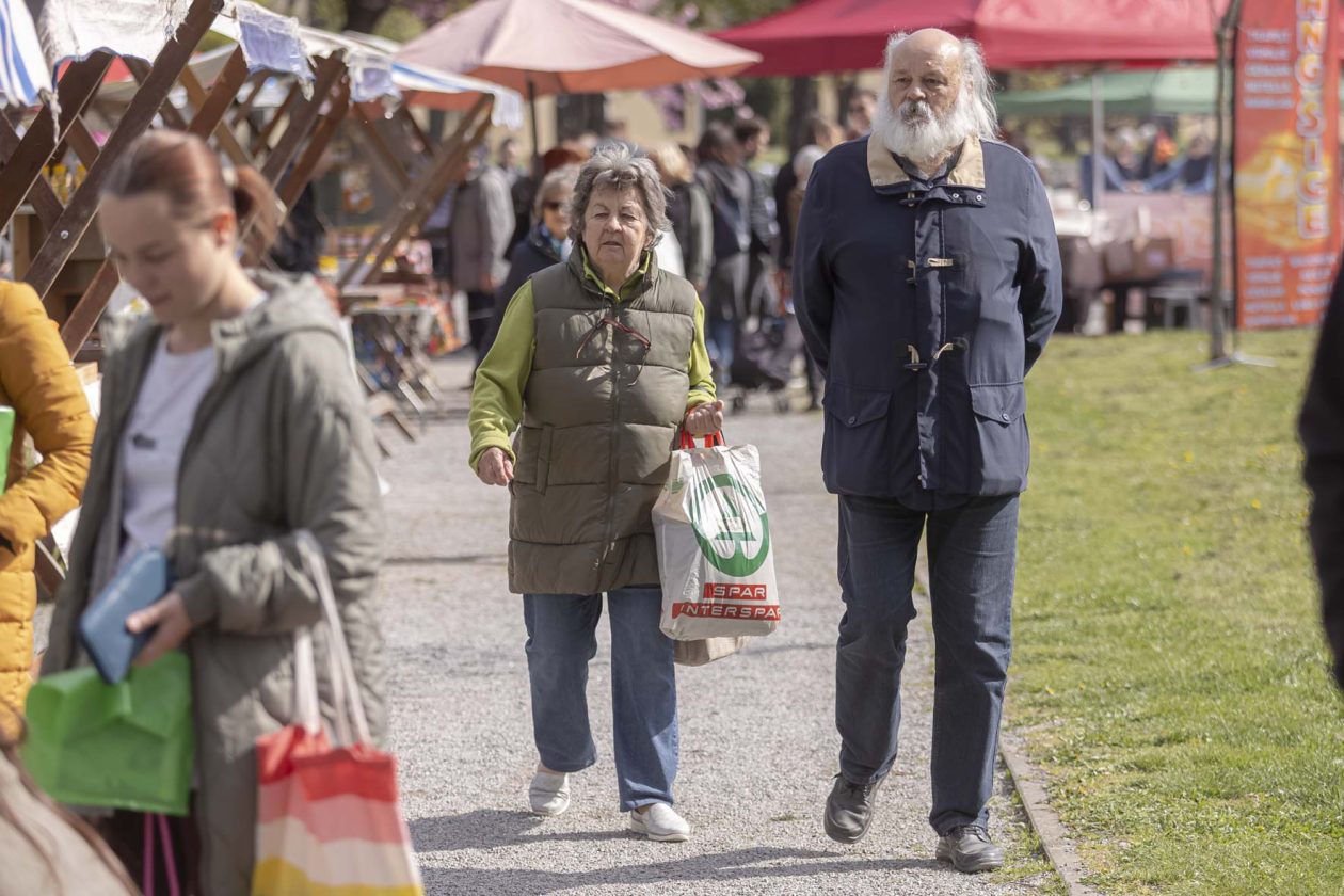 Sajam antikviteta i kerovci_11_04_SiB_HR-30 Sajam antikviteta i kerovci_11_04_SiB_HR-30