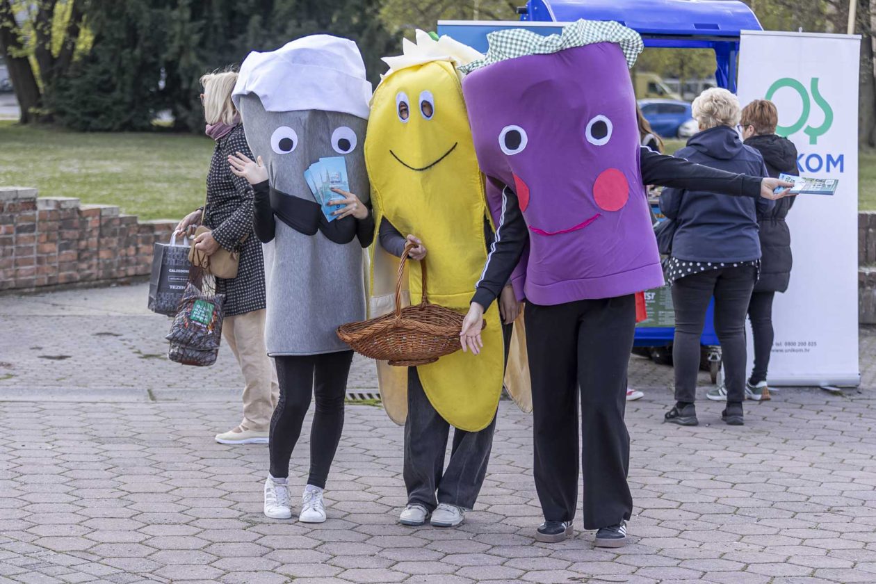 Sajam antikviteta i kerovci_11_04_SiB_HR-4 Sajam antikviteta i kerovci_11_04_SiB_HR-4