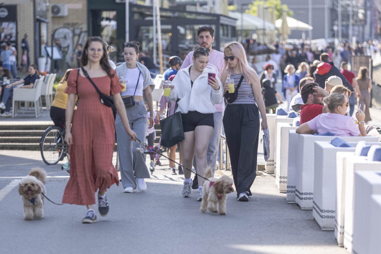 Nedjeljna šetnja promenadom 19.4.2026.