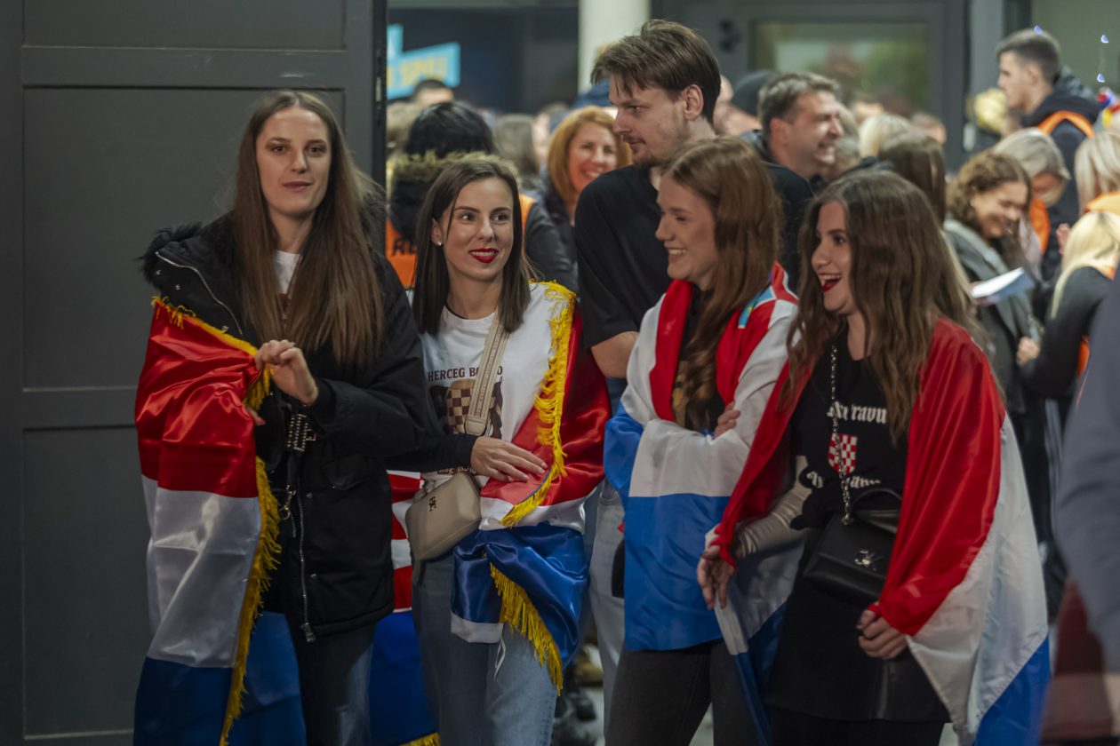 Thompson_11_2025 Thompson_11_2025