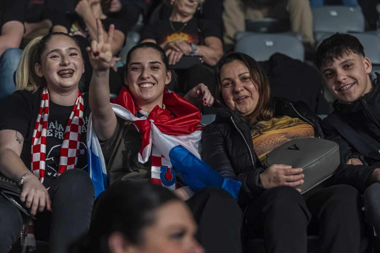 Thompson_11_2025 Thompson_11_2025