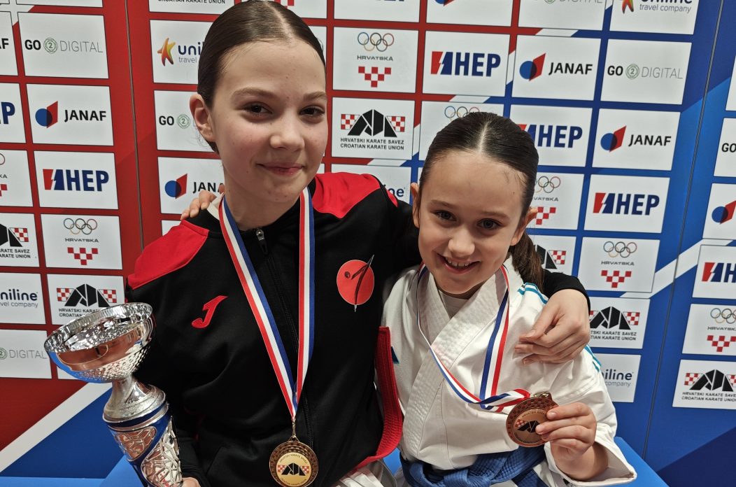 Tonka i Pia KK Osijek (1)