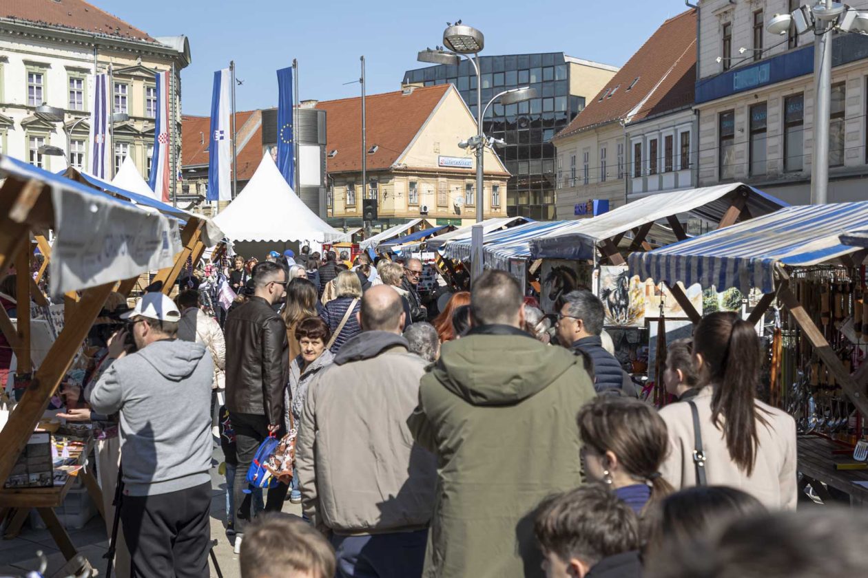 Uskrsni sajam i moto zeke_04_04_2026 Uskrsni sajam i moto zeke_04_04_2026