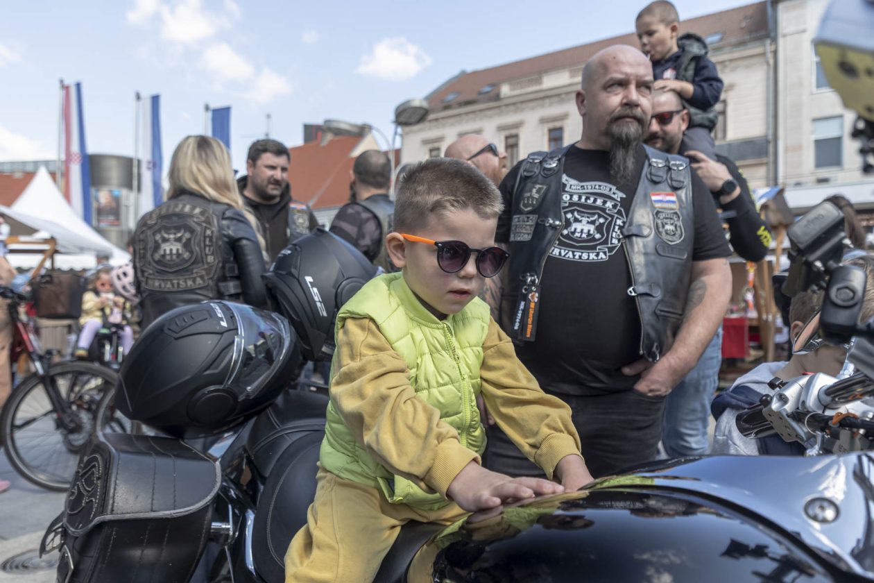 Uskrsni sajam i moto zeke_04_04_2026 Uskrsni sajam i moto zeke_04_04_2026