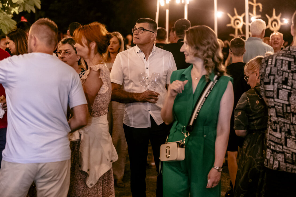 Večer vina i umjetnosti – srpanj 2025.