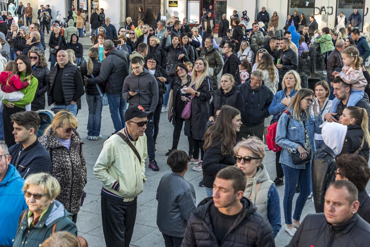 Okupljanje za Halida