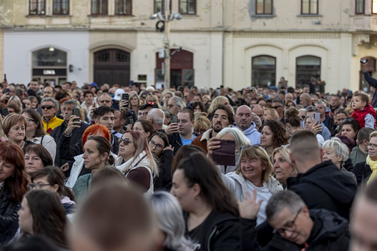 Okupljanje za Halida