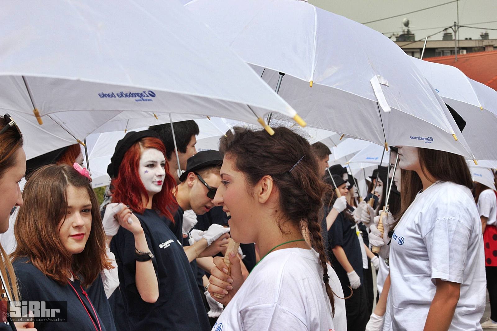 maturanti_djakovo_mm_2013_14