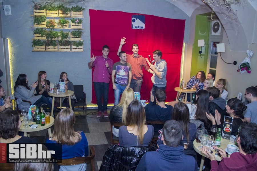 stand_up_2015_SiBhr_38