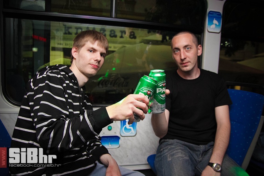 ufo_tramvaj_party_15062013_kali ufo_tramvaj_party_15062013_kali