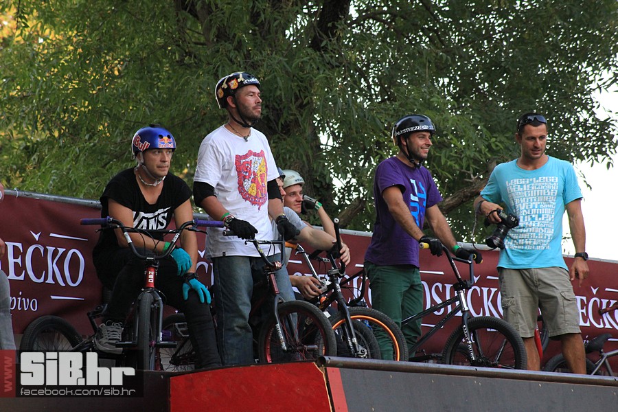 bmxday_2012_SiBhr_03