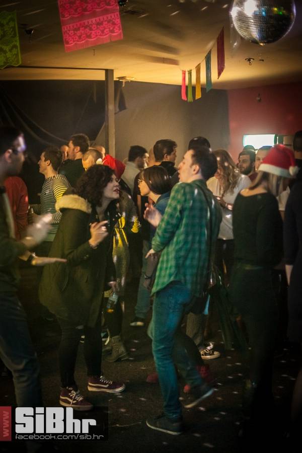xmas_party_planB_SiBhr_14