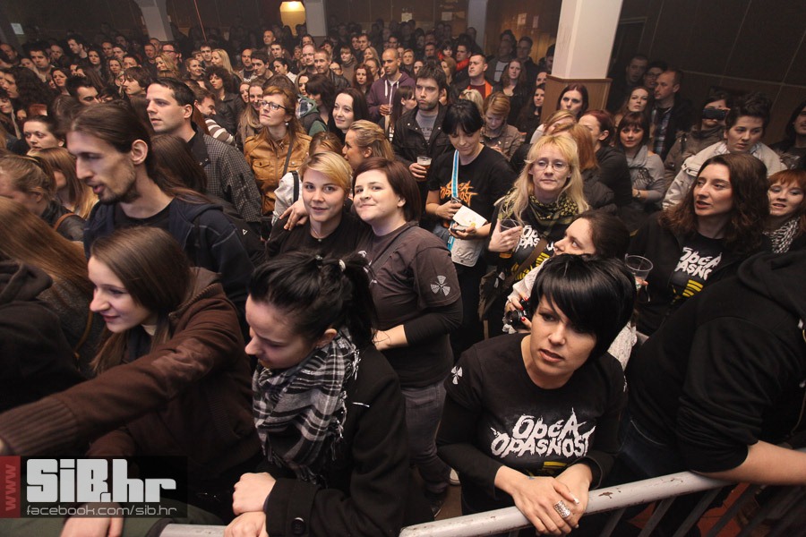 opca_opasnost_slavija_04042013_