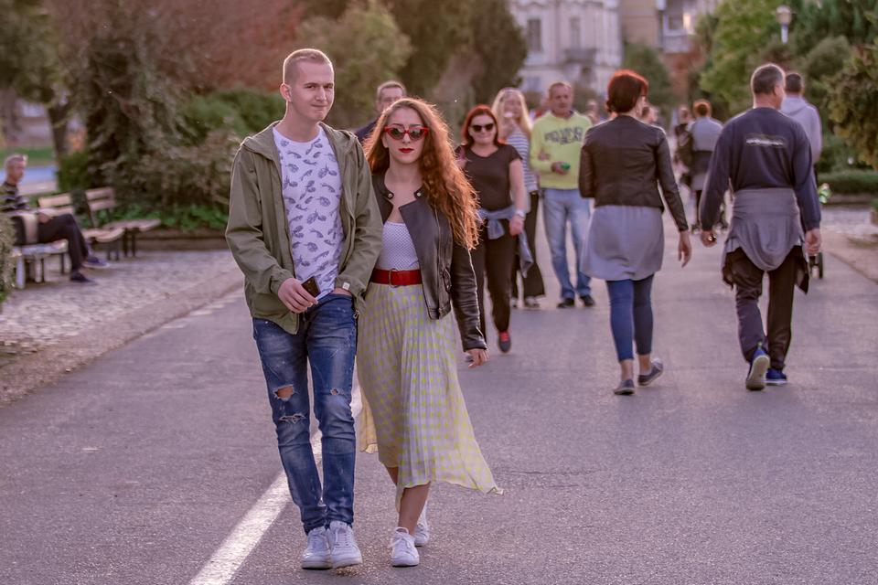 Legice i lege u nedjeljnoj šetnji Legice i lege u nedjeljnoj šetnji