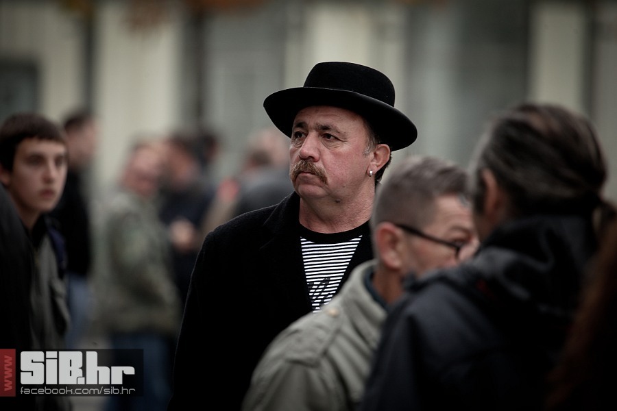 oslobodeni_generali_16112012_mb