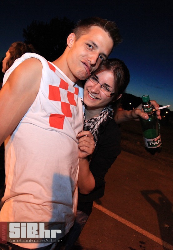 dc_party_14062012_sibhr_by_mban