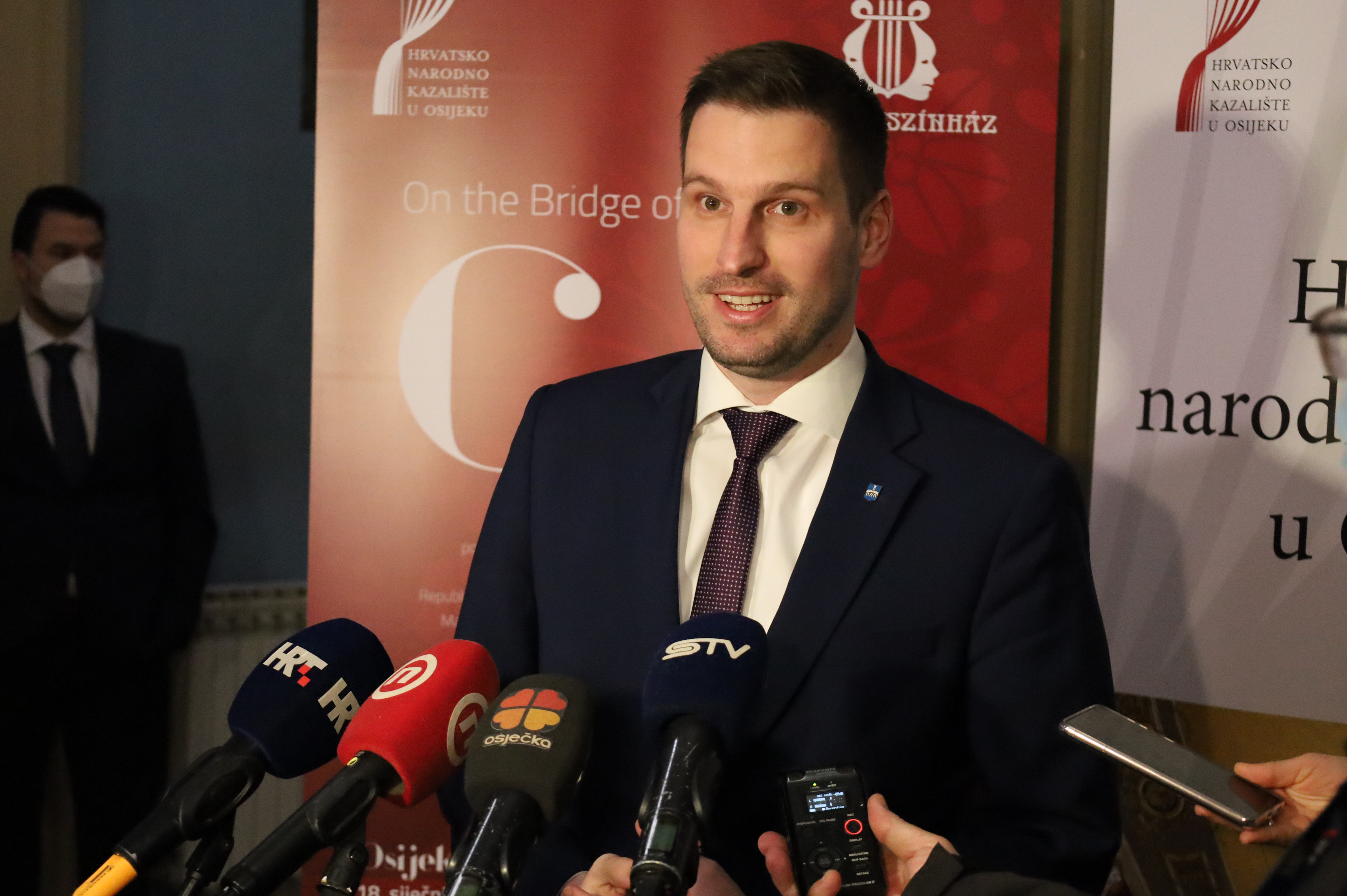 Gala koncert ”On the Bridge of Music” Gala koncert ”On the Bridge of Music”