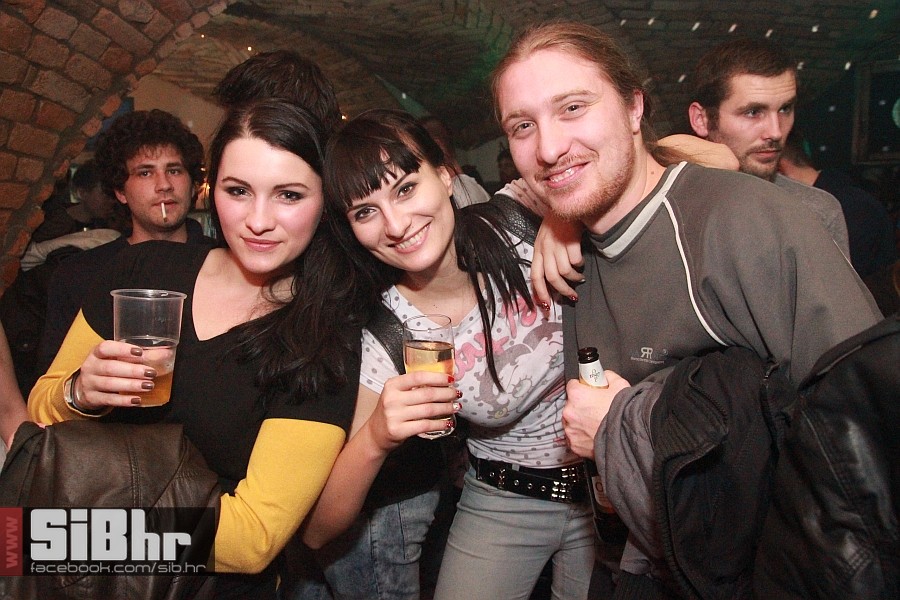 nocni_zivot_Exit_04012013_SiBhr
