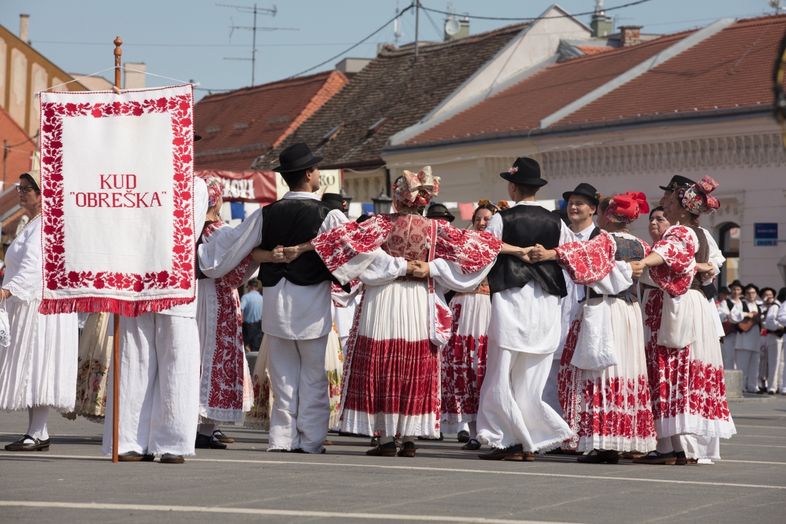 53. Đakovački vezovi
