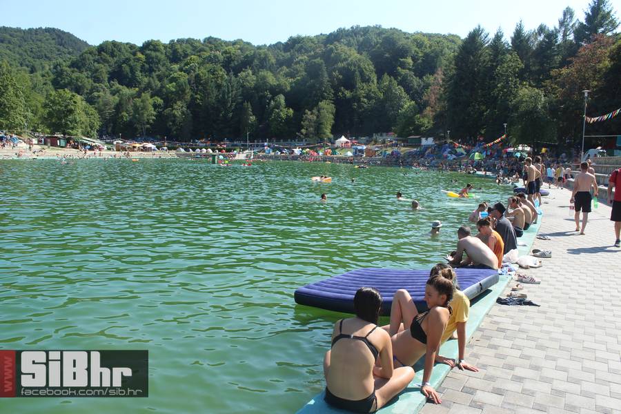 ferragostoJAM_2017_jezero_SiBhr