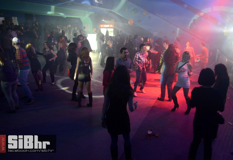 docek_nove_godine_trg_i_club_si docek_nove_godine_trg_i_club_si