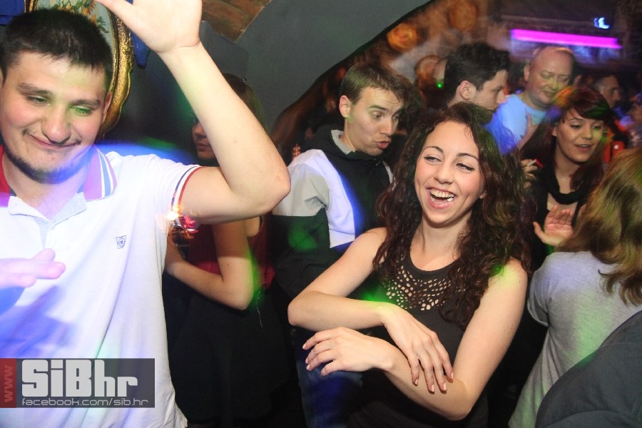 TUFNA_osijek_nightlifelifestyle