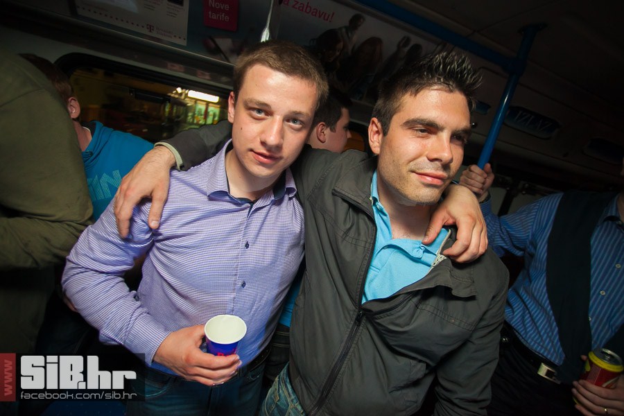 maturanti_tramvaj_party_1605201