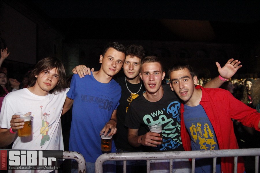 dubioza_sars_2014_zoran_bastion dubioza_sars_2014_zoran_bastion