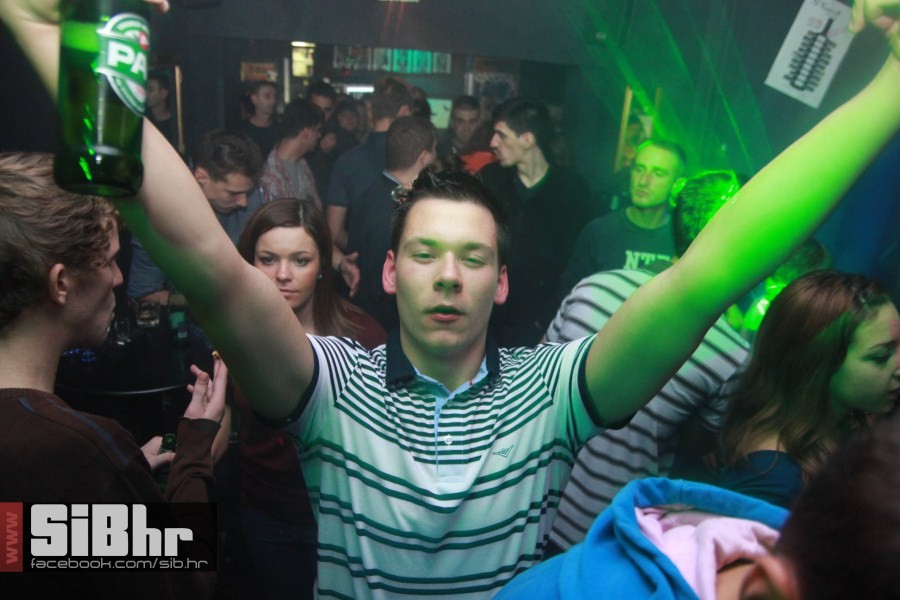 tufna0211_42 tufna0211_42