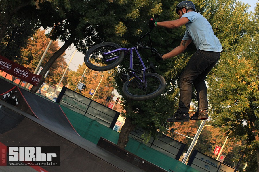 bmxday_2012_SiBhr_27