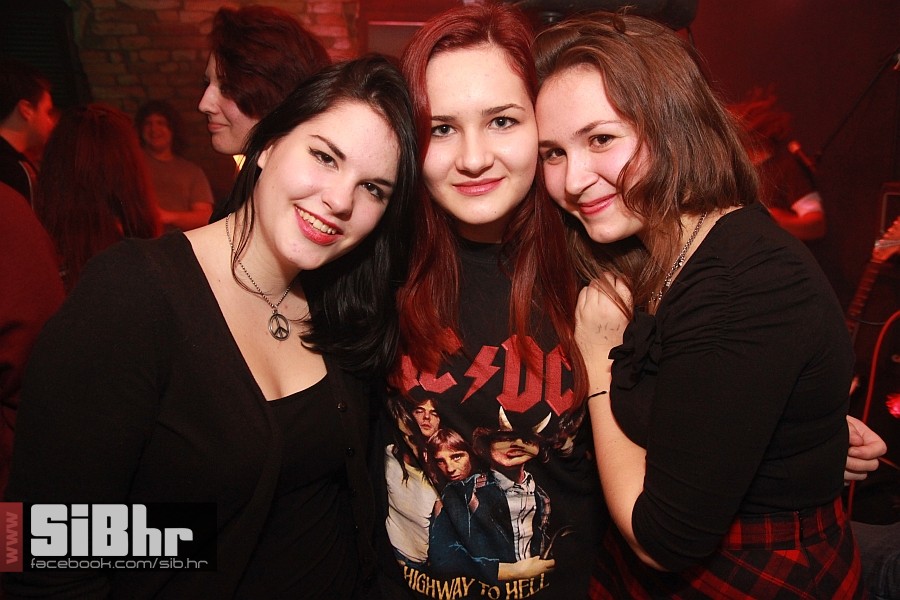 2014_11_1_nightlifeIMG_8648_exi 2014_11_1_nightlifeIMG_8648_exi