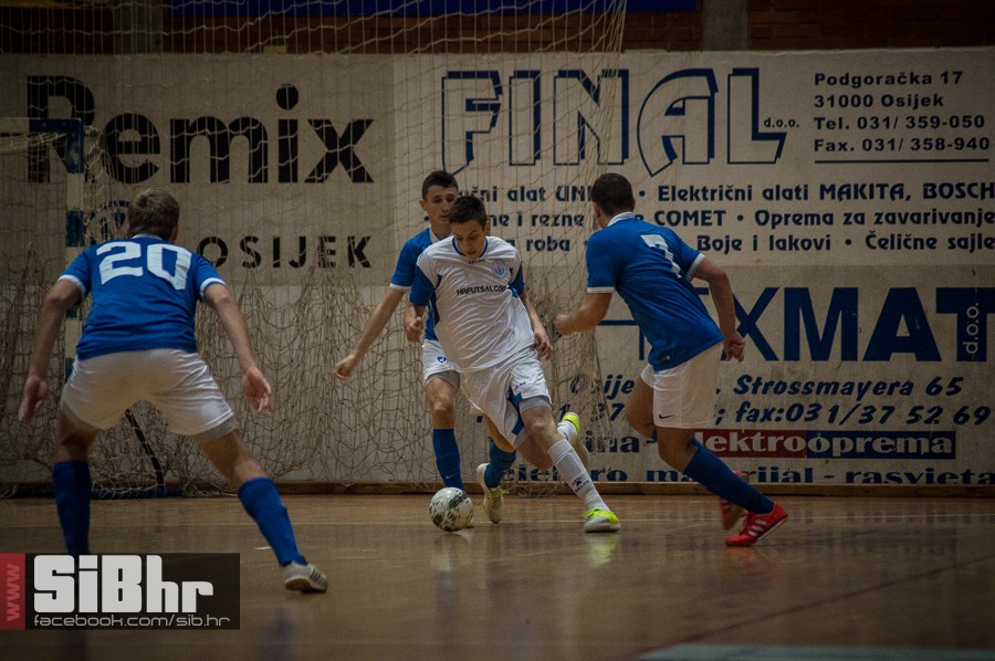 osijek_dinamo_25092015_06