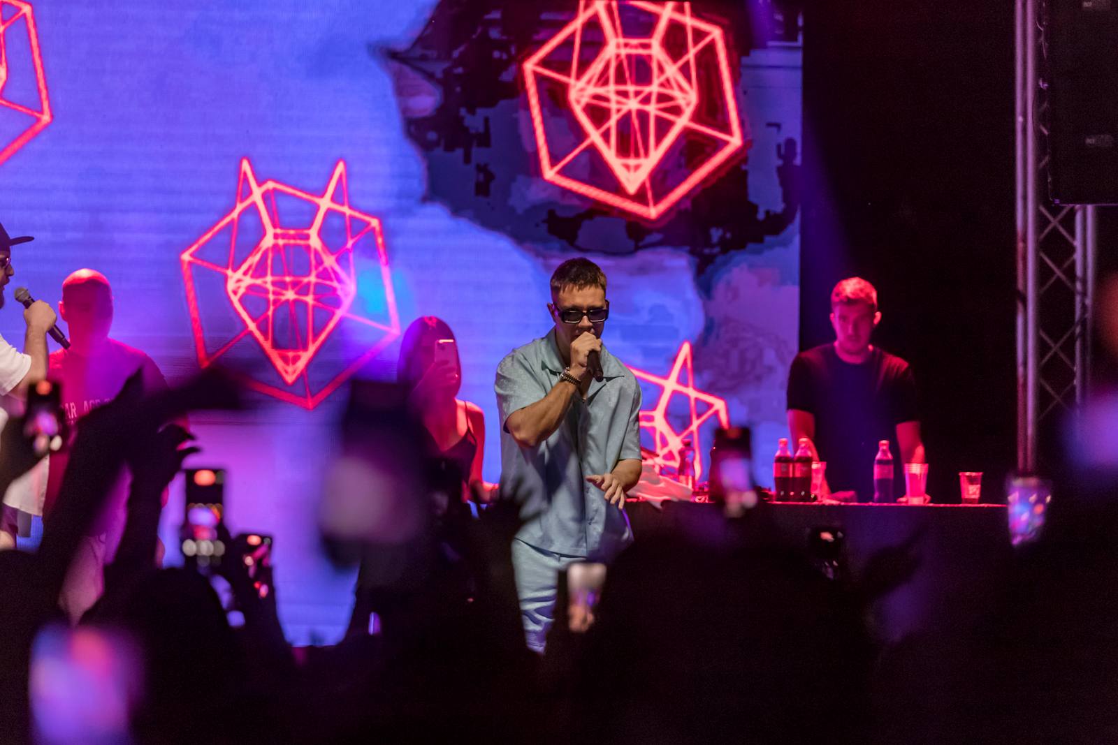 Trap zvijezda Relja održao koncert u osječkoj Tvrđi