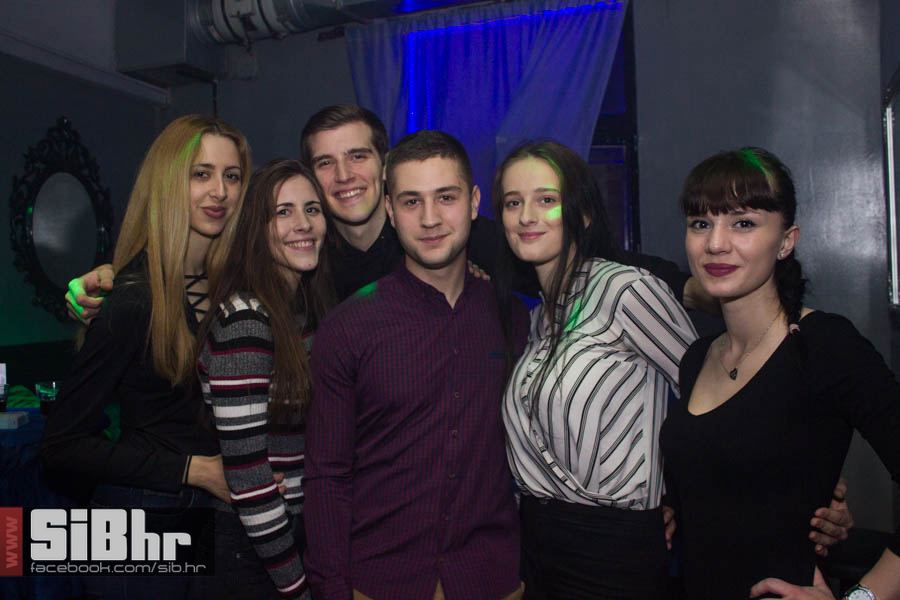 badnjak_u_tvrdji_SiBhr_14