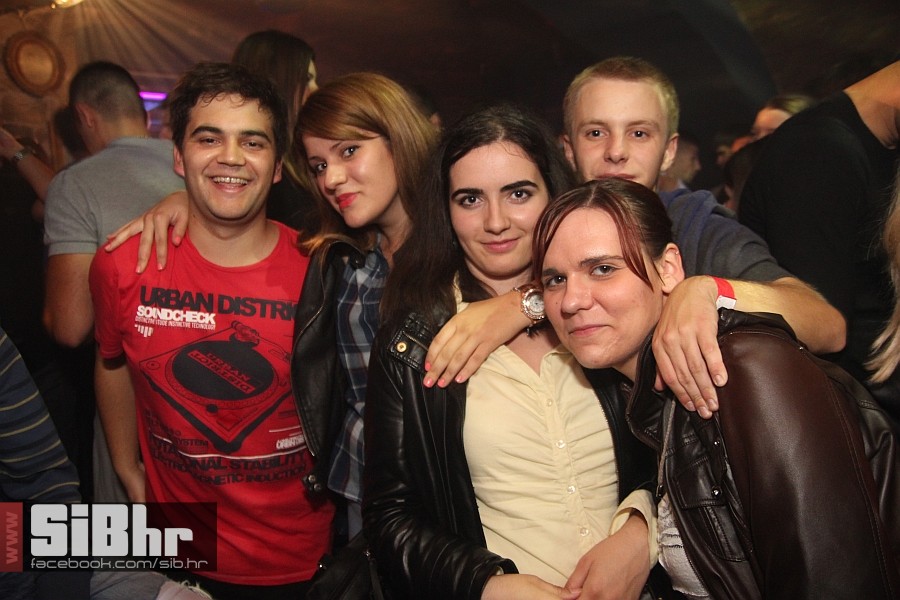 2014_10_12_Tufna_osijek_nightli