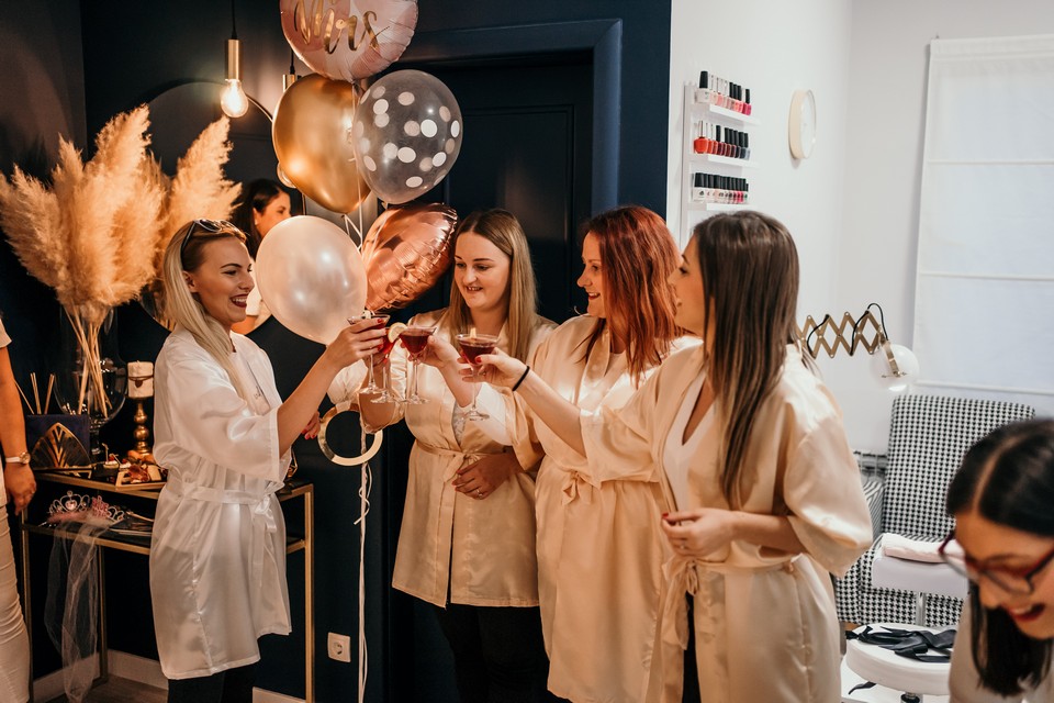 Aura Bridal Party Aura Bridal Party