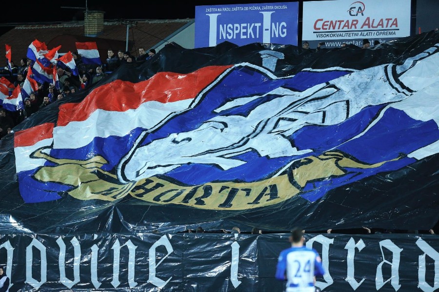 PXL_051218_22909864-900×599