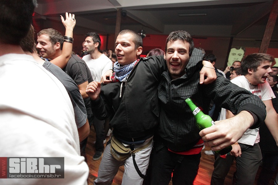 punk_party_10_atheist_rap_13102