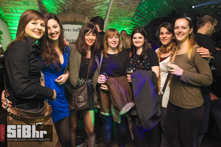 exit-viptaxi_SiBhr_2 exit-viptaxi_SiBhr_2